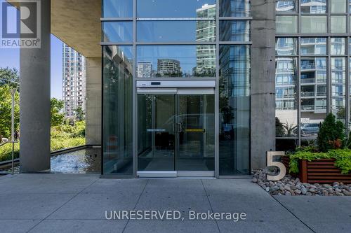 305 - 5 Mariner Terrace, Toronto (Waterfront Communities), ON - Outdoor