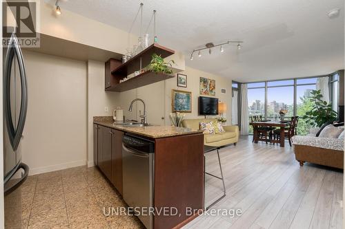 305 - 5 Mariner Terrace, Toronto (Waterfront Communities), ON - Indoor