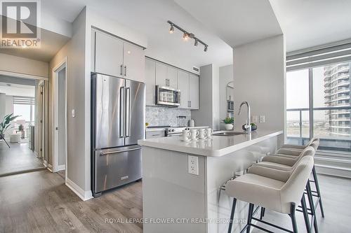 2401 - 5025 Four Springs Avenue S, Mississauga, ON - Indoor Photo Showing Kitchen With Stainless Steel Kitchen With Upgraded Kitchen