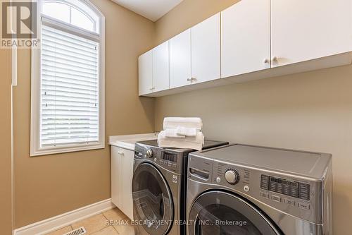 3301 Springflower Way, Oakville (Bronte West), ON - Indoor Photo Showing Laundry Room