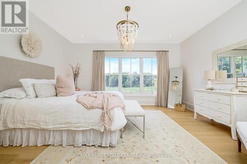 7460 Appleby Line, Milton (Nelson), ON - Indoor Photo Showing Bedroom