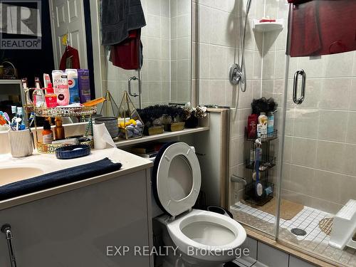 121 - 3888 Duke Of York Boulevard, Mississauga (City Centre), ON - Indoor Photo Showing Bathroom