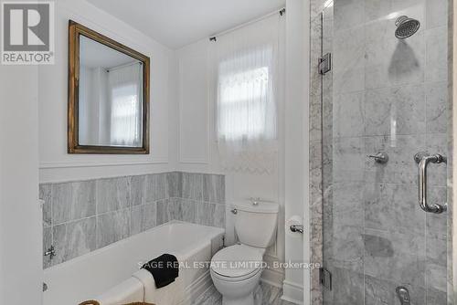 568 Gladstone Avenue, Toronto (Dovercourt-Wallace Emerson-Junction), ON - Indoor Photo Showing Bathroom