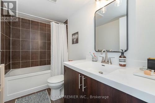 716 - 1420 Dupont Road, Toronto (Dovercourt-Wallace Emerson-Junction), ON - Indoor Photo Showing Bathroom