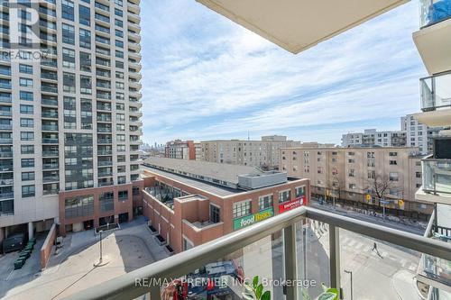 716 - 1420 Dupont Road, Toronto (Dovercourt-Wallace Emerson-Junction), ON - Outdoor