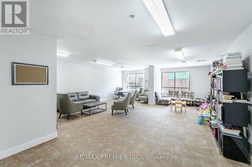 716 - 1420 Dupont Road, Toronto (Dovercourt-Wallace Emerson-Junction), ON - Indoor