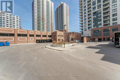 716 - 1420 Dupont Road, Toronto (Dovercourt-Wallace Emerson-Junction), ON - Outdoor With Facade