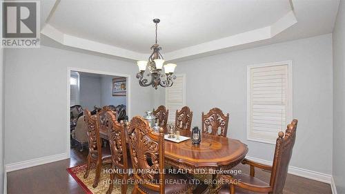 38 Eiffel Boulevard, Brampton, ON - Indoor Photo Showing Dining Room