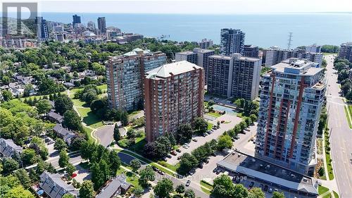 101 - 1270 Maple Crossing Boulevard, Burlington, ON - Outdoor With View