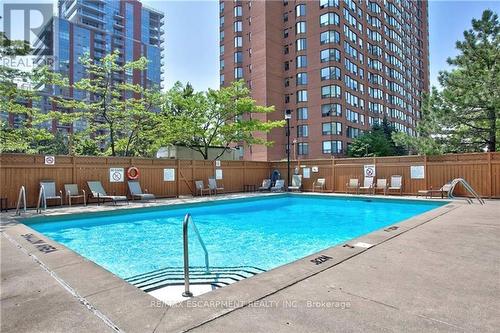 101 - 1270 Maple Crossing Boulevard, Burlington, ON - Outdoor With In Ground Pool