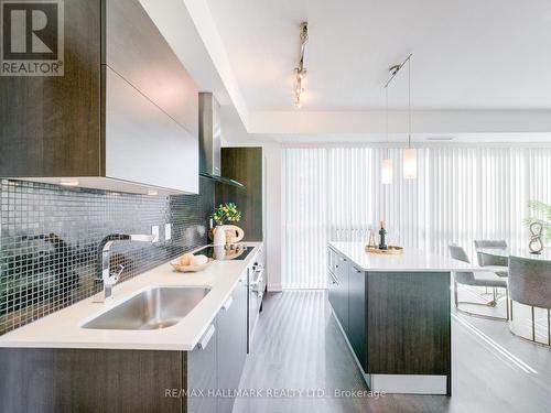 1607 - 9 Bogert Avenue, Toronto (Lansing-Westgate), ON - Indoor Photo Showing Kitchen With Upgraded Kitchen