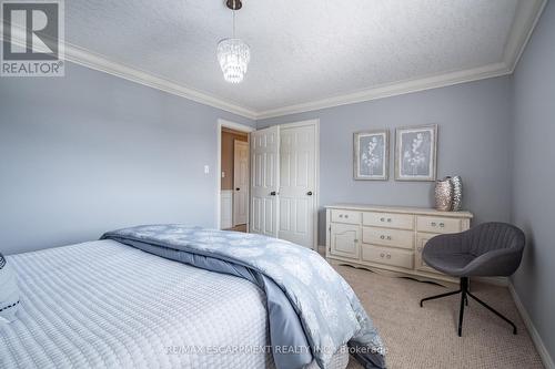 281 Brigadoon Drive, Hamilton (Gourley), ON - Indoor Photo Showing Bedroom