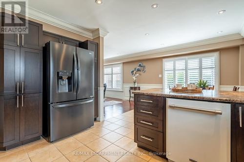 281 Brigadoon Drive, Hamilton (Gourley), ON - Indoor Photo Showing Kitchen