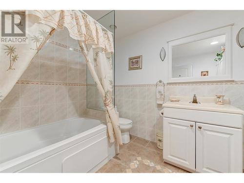 3536 Ranch Road, West Kelowna, BC - Indoor Photo Showing Bathroom