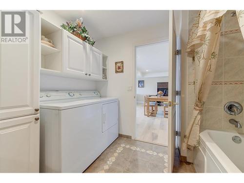 3536 Ranch Road, West Kelowna, BC - Indoor Photo Showing Laundry Room