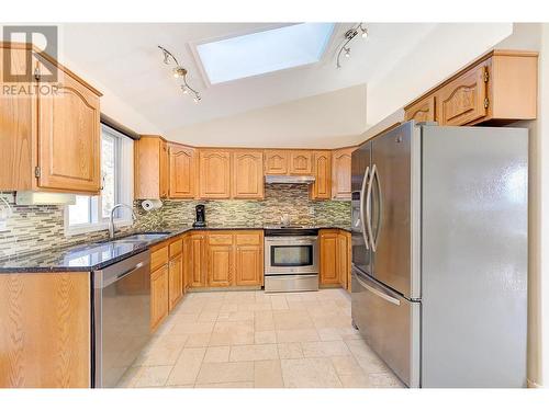 3536 Ranch Road, West Kelowna, BC - Indoor Photo Showing Kitchen With Double Sink