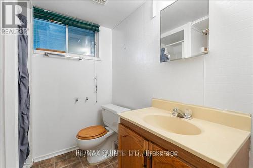 27A Pepper Avenue, Belleville, ON - Indoor Photo Showing Bathroom