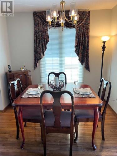 572 Summerhill Crescent, Sudbury, ON - Indoor Photo Showing Dining Room