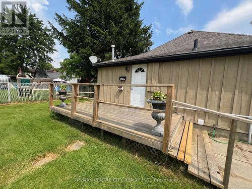 3670 Concession Drive, Southwest Middlesex (Glencoe), ON - Outdoor With Deck Patio Veranda