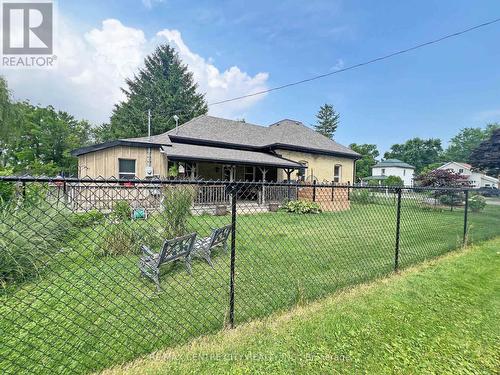 3670 Concession Drive, Southwest Middlesex (Glencoe), ON - Outdoor With Deck Patio Veranda