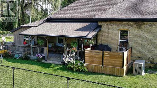 3670 Concession Drive, Southwest Middlesex (Glencoe), ON - Outdoor With Deck Patio Veranda