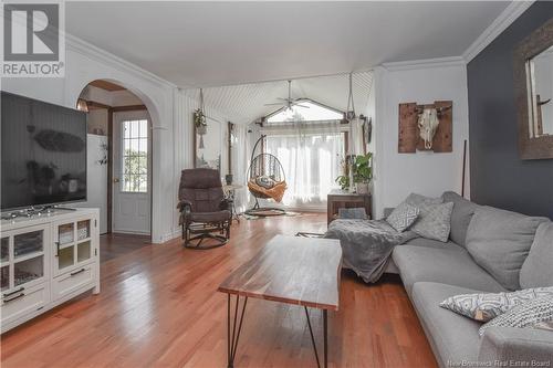 805 Principal Road, Petit-Paquetville, NB - Indoor Photo Showing Living Room