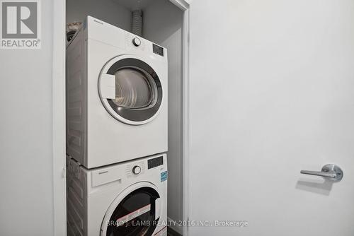 309 - 333 Adelaide Street E, Toronto (Moss Park), ON - Indoor Photo Showing Laundry Room