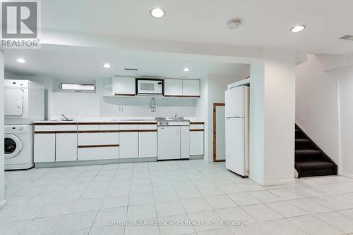 118 Everden Road, Toronto, ON - Indoor Photo Showing Laundry Room