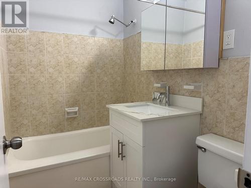 107 - 2770 Yonge Street, Toronto (Lawrence Park South), ON - Indoor Photo Showing Bathroom