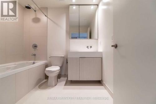 2401 - 20 Richardson Street, Toronto (Waterfront Communities), ON - Indoor Photo Showing Bathroom