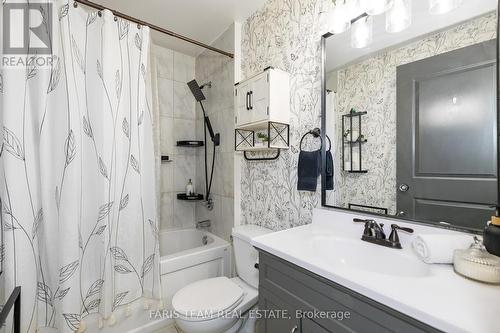 701 - 9235 Jane Street, Vaughan, ON - Indoor Photo Showing Bathroom