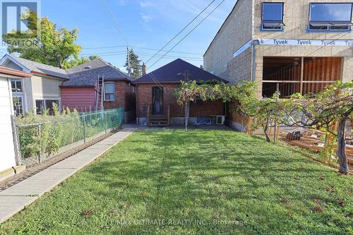 138 Bowie Avenue, Toronto, ON - Outdoor