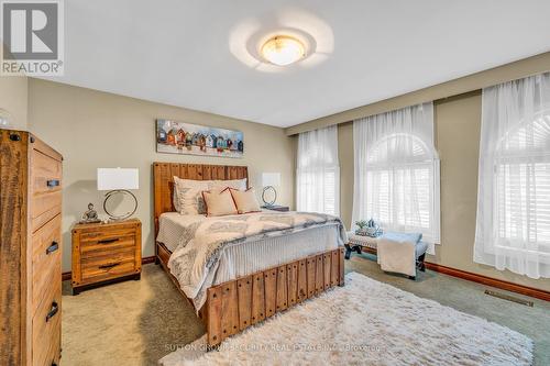 33 Hamer Boulevard, Toronto (Kingsview Village-The Westway), ON - Indoor Photo Showing Bedroom