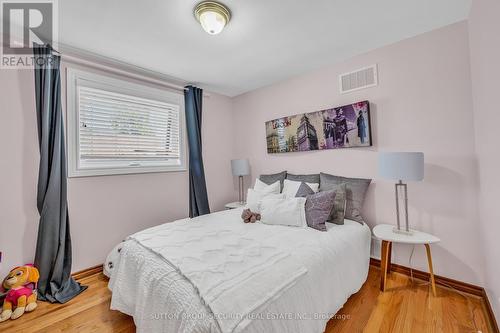 33 Hamer Boulevard, Toronto, ON - Indoor Photo Showing Bedroom