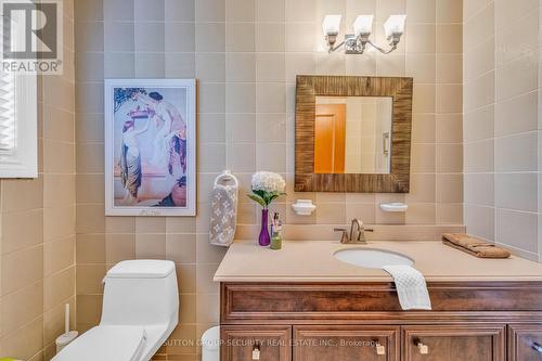 33 Hamer Boulevard, Toronto (Kingsview Village-The Westway), ON - Indoor Photo Showing Bathroom