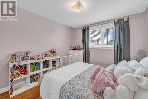 33 Hamer Boulevard, Toronto (Kingsview Village-The Westway), ON - Indoor Photo Showing Bedroom