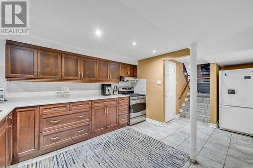 33 Hamer Boulevard, Toronto, ON - Indoor Photo Showing Kitchen