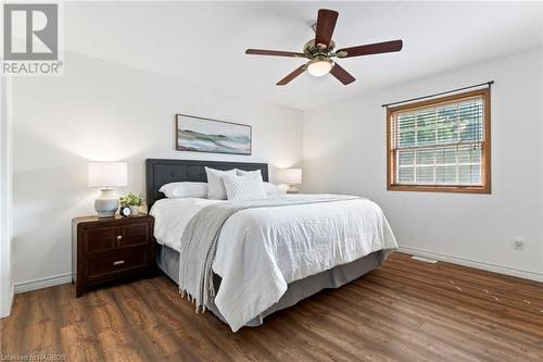 334 Parkwood Drive, Port Elgin, ON - Indoor Photo Showing Bedroom