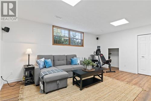 334 Parkwood Drive, Port Elgin, ON - Indoor Photo Showing Living Room