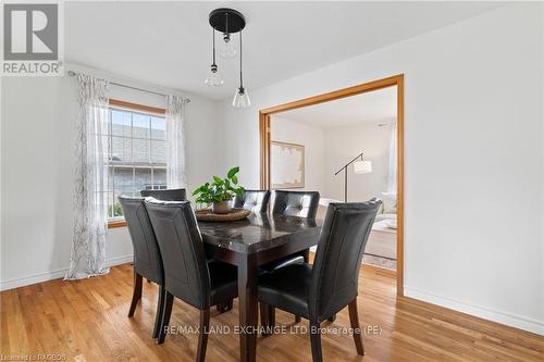 334 Parkwood Drive, Saugeen Shores, ON - Indoor Photo Showing Dining Room