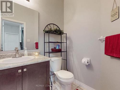 2 Castlebay Street, Kitchener, ON - Indoor Photo Showing Bathroom