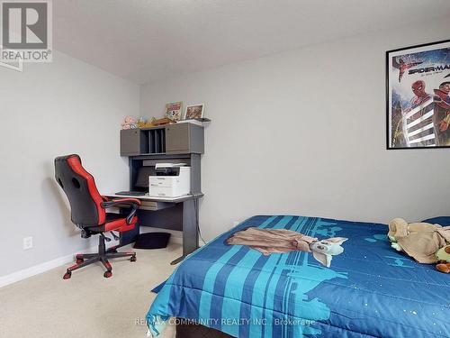 2 Castlebay Street, Kitchener, ON - Indoor Photo Showing Bedroom