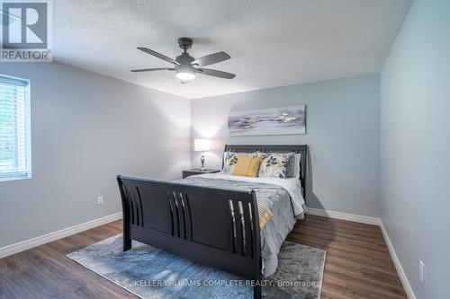 18 Westie Road, Brant (Brantford Twp), ON - Indoor Photo Showing Bedroom