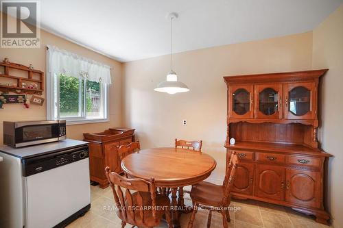 255 Berwick Street, Haldimand, ON - Indoor Photo Showing Dining Room