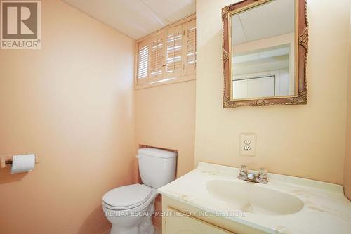 255 Berwick Street, Haldimand, ON - Indoor Photo Showing Bathroom