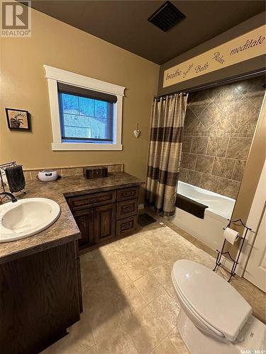 115 Herbert Street, Hazenmore, SK - Indoor Photo Showing Bathroom