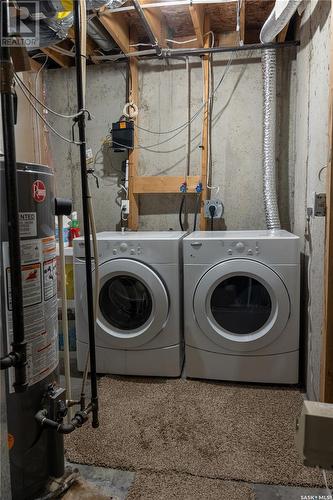 5140 Donnelly Crescent, Regina, SK - Indoor Photo Showing Laundry Room