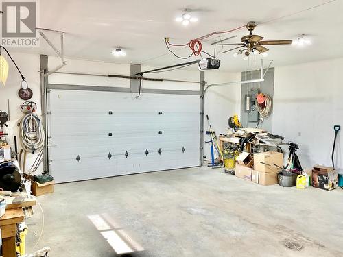 171 Government  N Avenue, Greenwood, BC - Indoor Photo Showing Garage