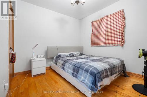 20 Irmac Court, Toronto (Lambton Baby Point), ON - Indoor Photo Showing Bedroom