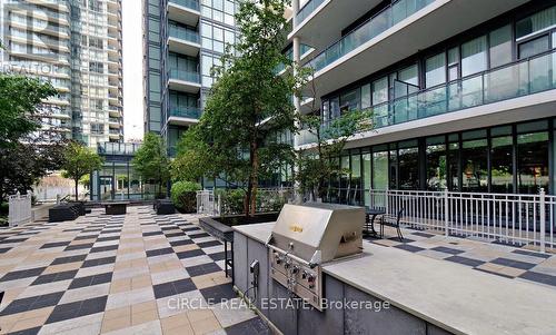 2801 - 4099 Brickstone Mews, Mississauga (Creditview), ON - Outdoor